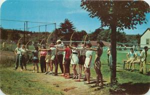 Archery Tamarack Lodge Greenfield Park New York Schwartz 1950s Postcard 1781