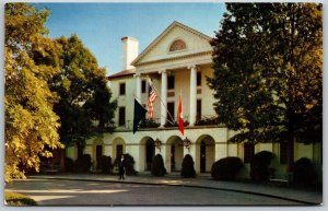 Vtg Virginia VA Williamsburg Inn Hotel 1950s Chrome View Postcard