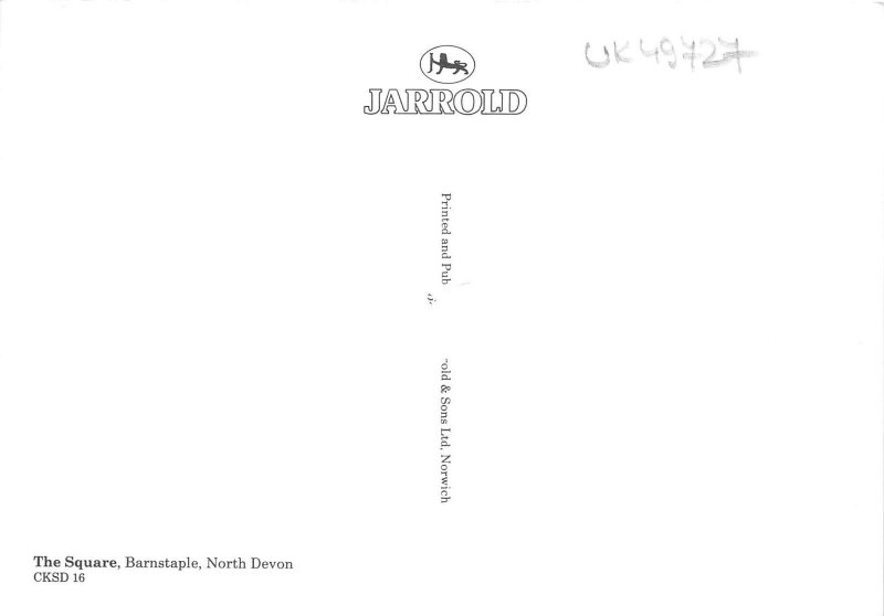 uk49727 the square barnstalpe north devon uk