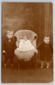 RPPC Beautiful Edwardian Children Studio Portrait Baby Wool Blanket Postcard L40