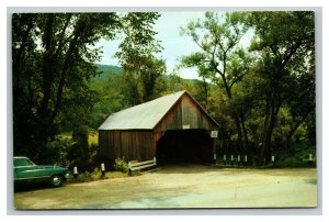 Vintage 1950's Postcard Antique Car & Old Covered Bridge in Woodstock Vermont