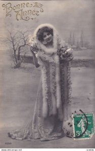 RP; NEW YEAR, PU-1911; Bonne Annee, Woman wearing Fur-lined cape, Winter Scene