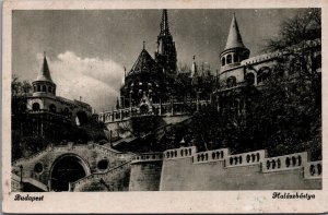 Hungary Budapest Halászbástya Fisherman's Bastion Vintage Postcard 09.95