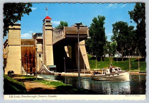 Hydraulic Lift Locks, Trent Canal, Peterborough Ontario, Chrome Postcard