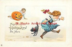 Halloween, Stecher No 339 D, Boy Behind JOL Watches Girl with Black Cat