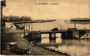 CPA Le TRÉPORT - L'Avant-Port (105787)