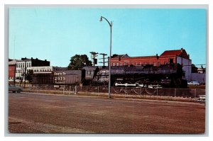 Vintage 1960's Postcard Steam Locomotive 2913 Santa Fe Railway Fort Madison Iowa