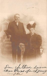 RPPC ATLANTIC CITY NEW JERSEY COUPLE CARLIN STUDIO REAL PHOTO POSTCARD 1905