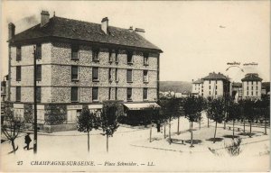 CPA Champagne sur Seine Place Schneider FRANCE (1101151)