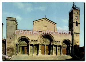 Modern Postcard St Gilles Du Gard Facade De I'Eglise Abatiale