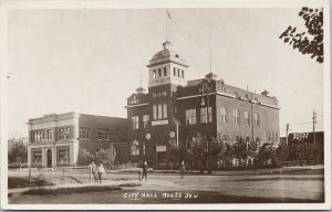 City Hall Moose Jaw Saskatchewan SK Children Unused Sutton RPPC Postcard H14