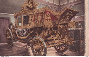 VERSAILLES, Yvelines, France, 1900-1910s; Carriage Used At The Coronation Of ...