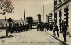 CPA MELUN - 31*-de Ligne - Depart du Piquet de garde de la Centrale (436328)