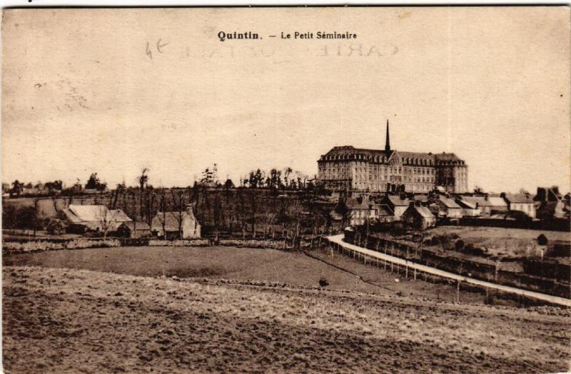CPA QUINTIN - Le Petit Séminaire (630597)