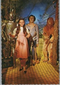 Movieland Wax Museum Wizard of Oz Dorothy Continental Chrome Postcard
