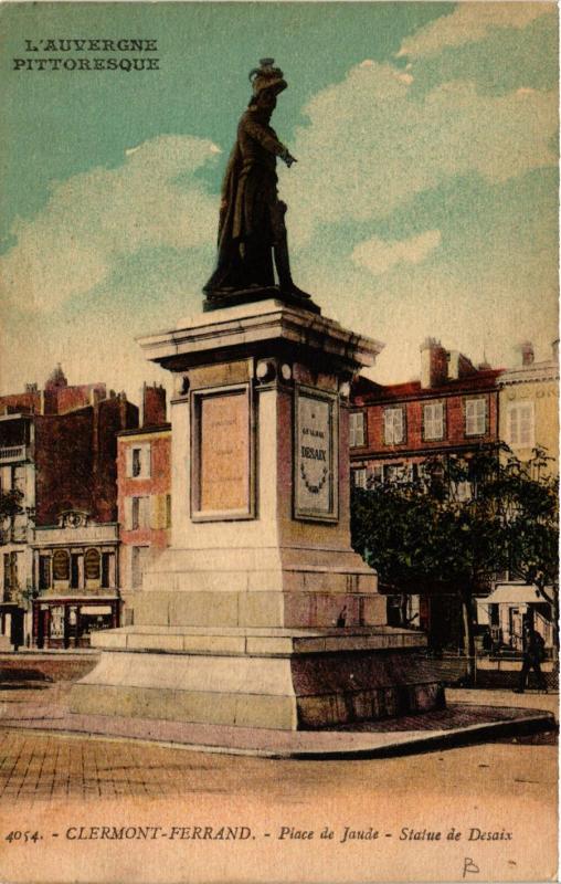 CPA CLERMONT FERRAND Place de Jaude Statue de Desaix (460919)