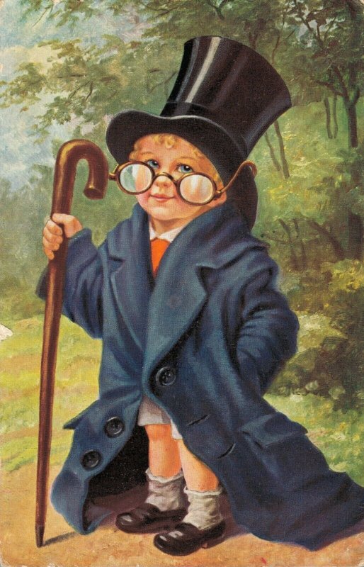 Little gentleman with a hat and glasses - Funny Postcard. 03.01