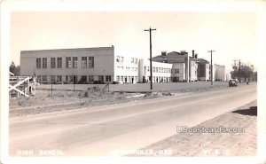 High School - McMinnville, Oregon