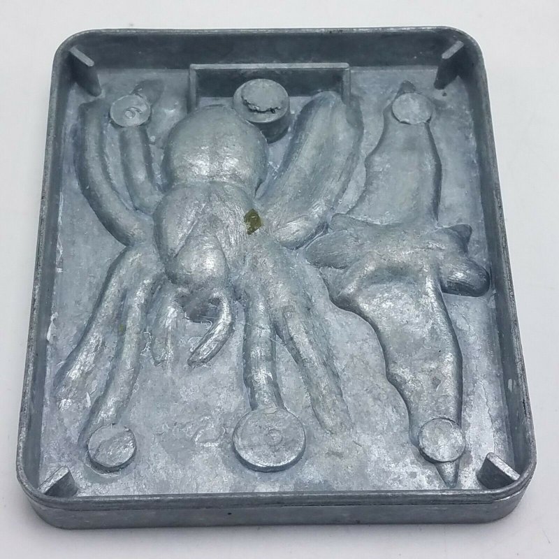 1964 Thingmaker Creepy Crawlers Bat Spider Mold Mattel 4477 056 6B Tarantula Bat