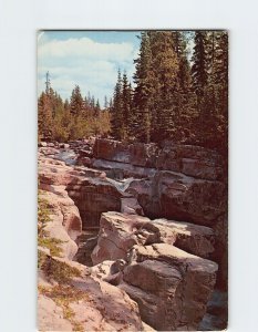 M-204022 Maligne Canyon Jasper Park Canada