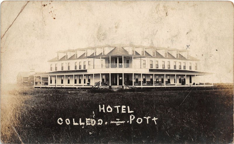 G56/ College Port Texas RPPC Postcard c1910 Hotel Building Porch