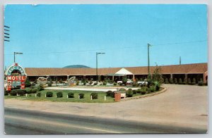 Roadside Motel~Cave Land Motel~Cave City Kentucky~Lg Pool & Kiddies Pool~Vtg PC