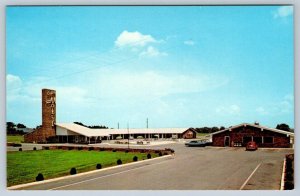 Capri Motel And Restaurant, Perry, Georgia, Vintage Chrome Postcard