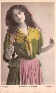 Miss Stella De Marney Postcard