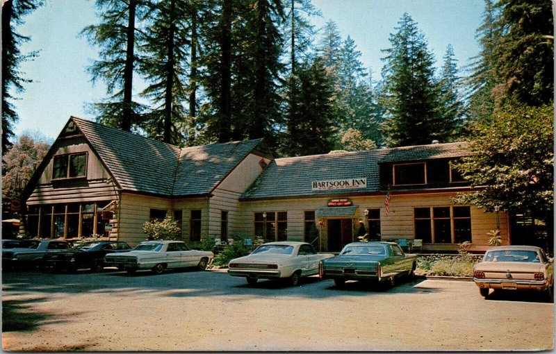 Vtg 1960s Hartsook Inn Redwood Highway Old Cars Piercy California CA Postcard