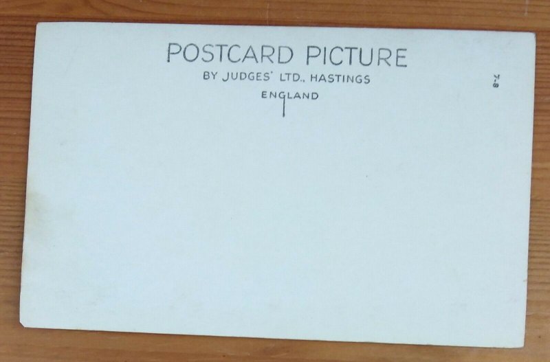 Promenade Minehead Somerset    Vintage Judges   Postcard No.20502 (M1F)