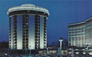 KING OF PRUSSIA, Pennsylvania PA   SHERATON-VALLEY FORGE HOTEL~Night   Postcard