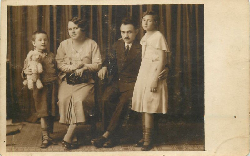 Post card Photo Elite Peter Zalau Romania family portrait picture