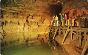 Mammoth Cave National Park Kentucky - Lake Lethe