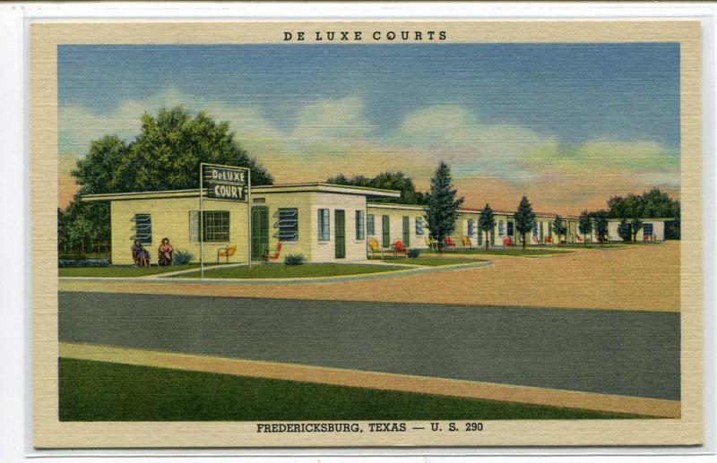 De Luxe Courts Motel US 290 Fredericksburg Texas linen postcard