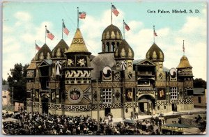 Corn Palace Mitchell South Dakota SD Tourist Attraction Crowd Postcard