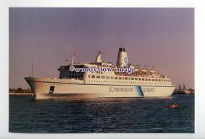 SIM0049 - Danish Ferry - Dana Regina , built 1974 - postcard