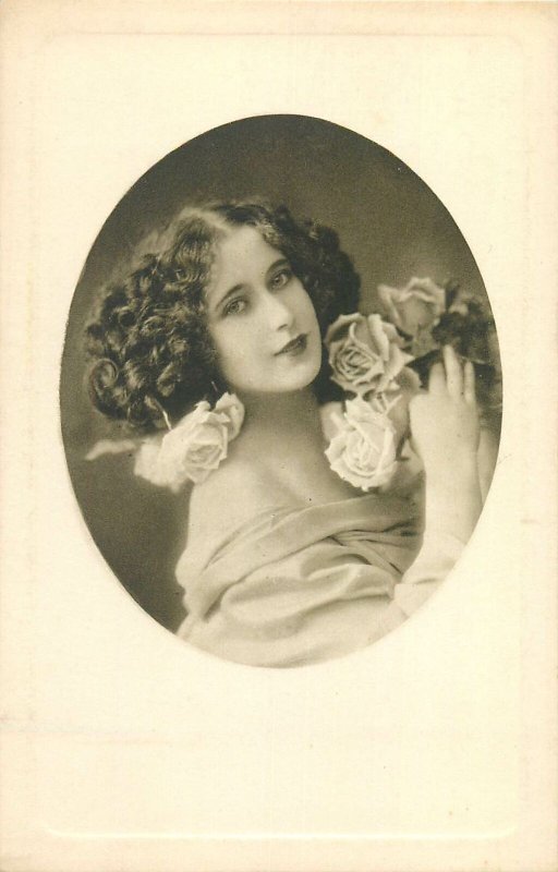 Postcard young lady portrait beauty charm lady portrait flower roses