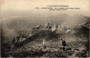 CPA Le Mont Dore Sur le Sentier des Cretes du Sancy FRANCE (1289410)