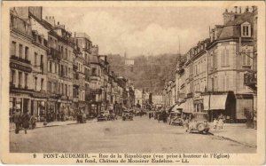 CPA PONT-AUDEMER Rue de la Republique (1160469)