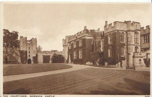 Warwickshire Postcard - The Courtyard - Warwick Castle  2927