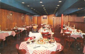 GUSTI'S Washington, D.C. Italian Restaurant ca 1950s Vintage Postcard