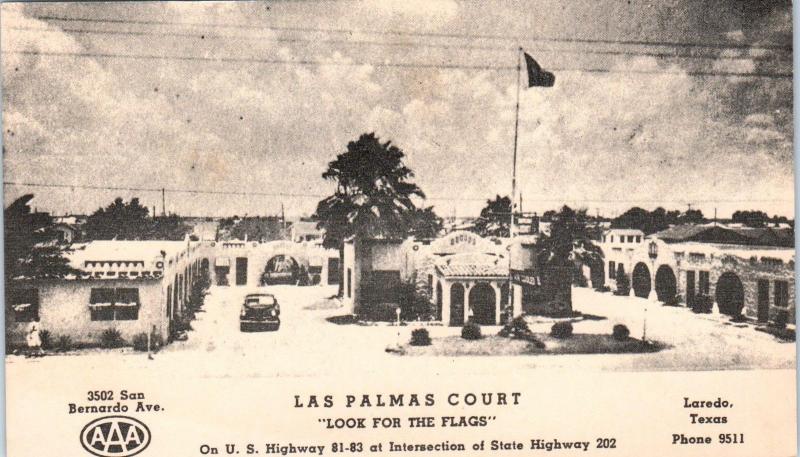 LAREDO, TX Texas    LAS PALMAS COURT   c1940s   CAR   Roadside   Postcard