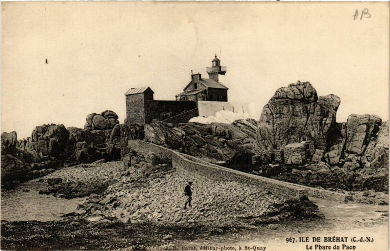 CPA Ile de BRÉHAT - Le Phare du Paon (381194)