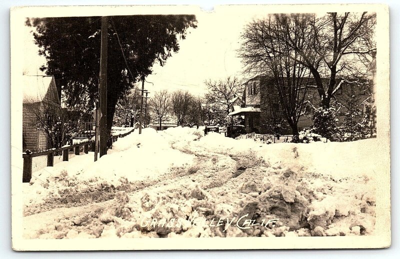 1937 GRASS VALLEY CALIFORNIA DEEP SNOW STREET VIEW RPPC POSTCARD P2817G