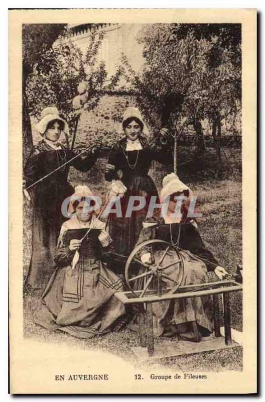 Old Postcard Folklore Group Auvergne Spinners
