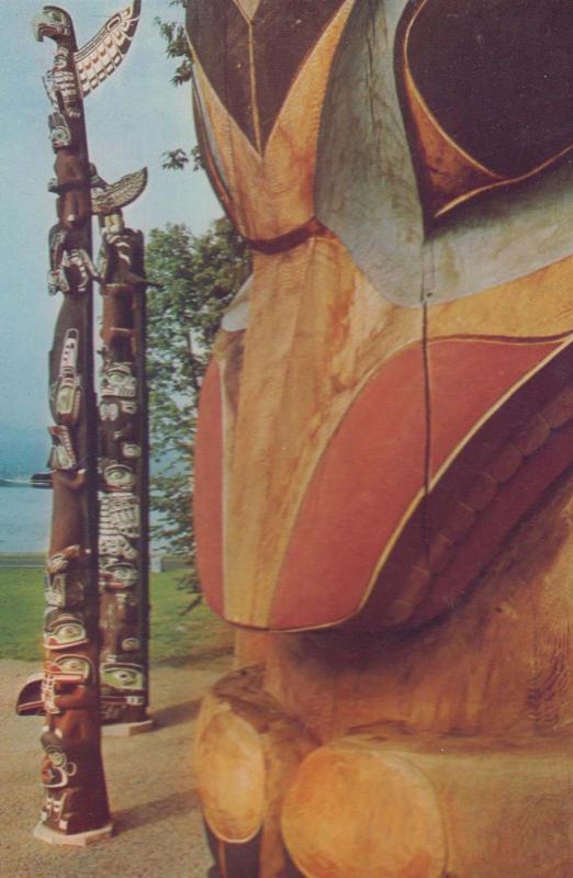 Totem Pole Poles Stanley Park Vancouver Canada Canadian Postcard