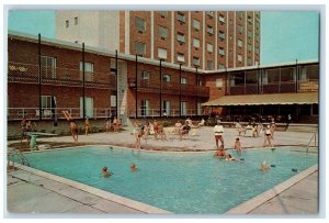 c1960's Treadway Inn Pool Niagara Falls New York NY Unposted Vintage Postcard