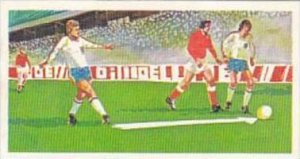 Brooke Bond Trade Card Play Better Soccer No 9 Weighted Pass