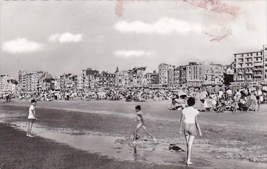 Belgium De Panne Zeedijk en strand 1961 Photo