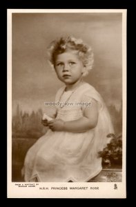 r3966 - Princess Margaret Rose of York as a toddler, No.3938 - Tuck's postcard